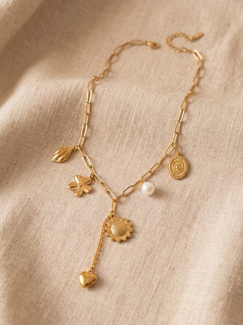 Collier Multi-Breloques Doré à Maillons Épais – Collection Bohème Chic