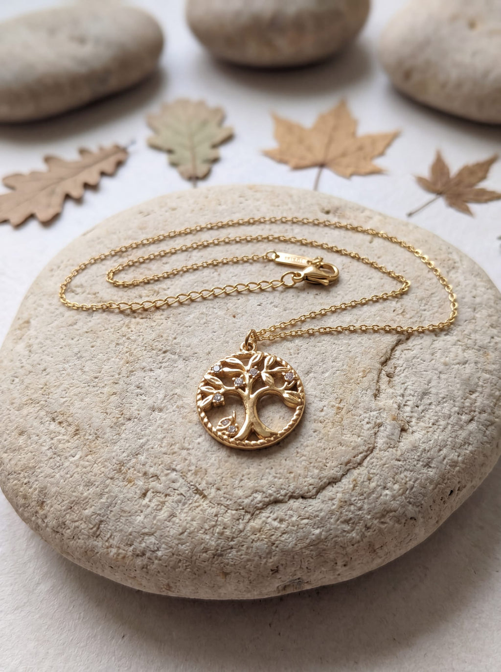 Collier Arbre de Vie Doré et Strass en Acier Inoxydable